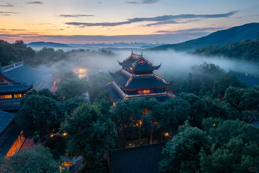 Lingyin Temple: A Pilgrimage from the Place Where the Vulture Peak Flies to the Ancestral Temple of a Thousand-Year-Old Zen Buddhism-3