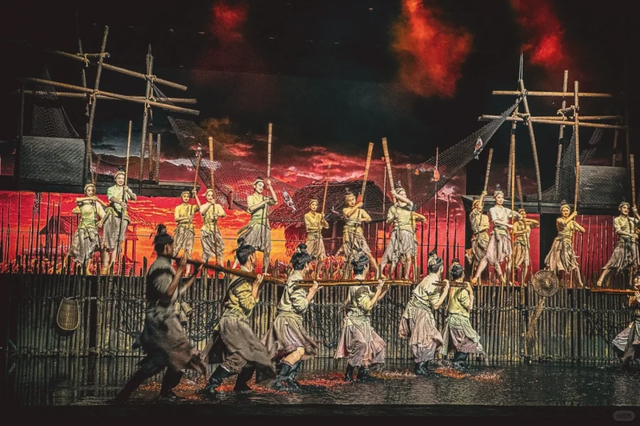 Shanghai Eternal Love: A journey through time and space from stage legends to urban memories-4