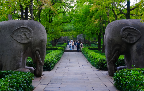 Ming Xiaoling Mausoleum:Eine Reise durch 600 Jahre Imperial Epic und das mystische Reich der Steingeschichten-4